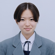 井上紗那(学芸高校) 井上紗那(学芸高校)